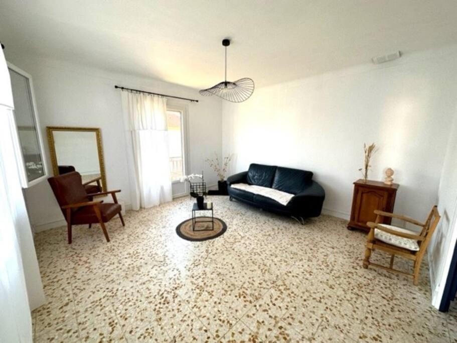 Appartement St Laurent Saint-Laurent-de-la-Salanque Extérieur photo