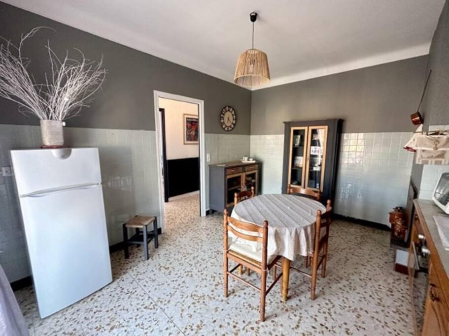 Appartement St Laurent Saint-Laurent-de-la-Salanque Extérieur photo